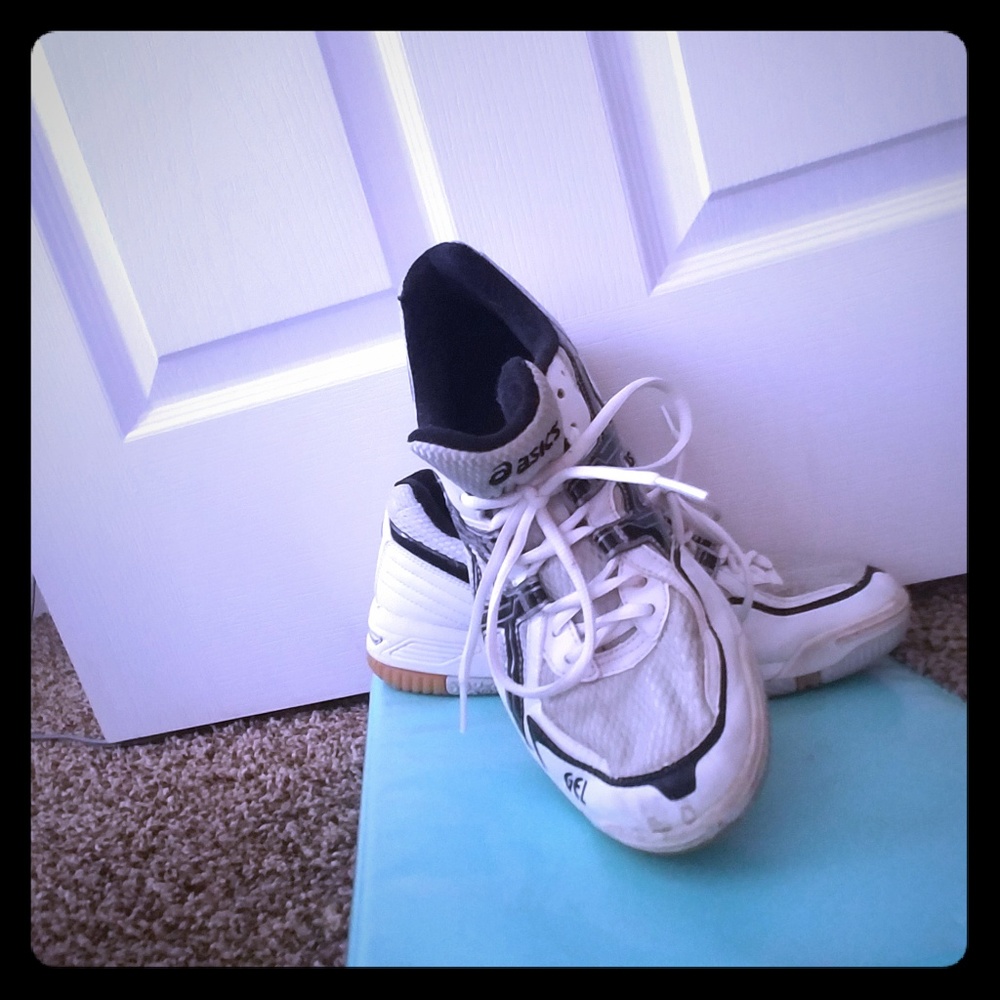 Asics Tennis Shoes